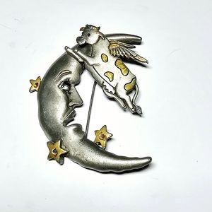 NWOT JJ silver with gold stars cow jumped over the moon brooch, campy, whimsical